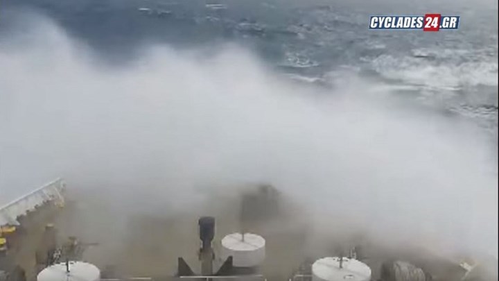 Η «μάχη» του καπετάνιου από τη Σύρο με τα 10 μποφόρ – ΒΙΝΤΕΟ