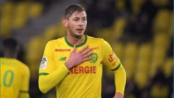 Η σπαρακτική φωτογραφία με τον σκύλο του Σάλα