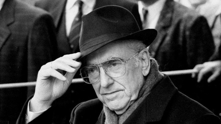 100 χρόνια από τη γέννηση του Ανδρέα Παπανδρέου – Η πορεία του πολιτικού που σφράγισε τη Μεταπολίτευση – ΒΙΝΤΕΟ – ΦΩΤΟ