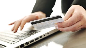 Απάτη μέσω διαδικτύου – Πήρε προκαταβολή για αγορά αυτοκινήτων που δεν παρέδωσε ποτέ