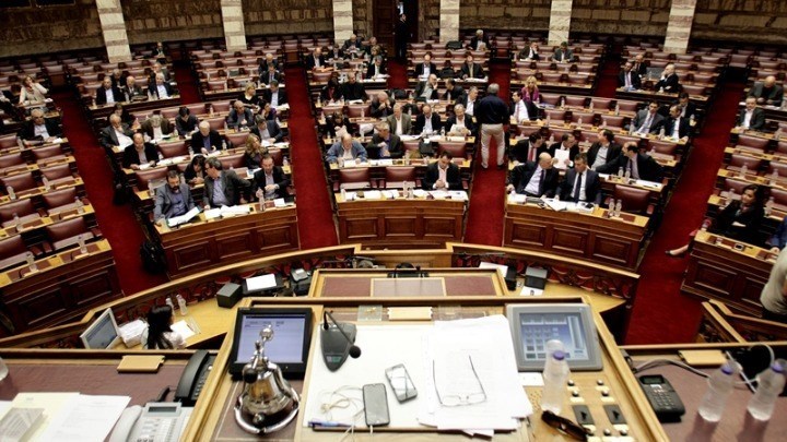 Kατά πλειοψηφία πέρασε το σχέδιο νόμου για την ένταξη της «Βόρειας Μακεδονίας» στο ΝΑΤΟ