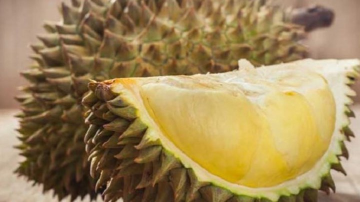 Αυτό είναι το πιο βρωμερό φρούτο στον κόσμο – Κοστίζει 1.000 δολάρια – ΒΙΝΤΕΟ