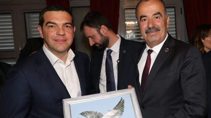 Η έκπληξη που περίμενε τον Τσίπρα στη Χάλκη