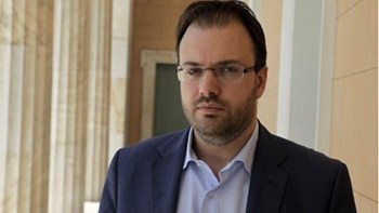 Θεοχαρόπουλος: Το ΚΙΝΑΛ εκπέμπει σήματα μιας συντηρητικής στροφής – Τι λέει για τη Συμφωνία των Πρεσπών