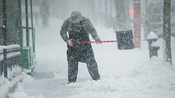Νέο κύμα κακοκαιρίας με θυελλώδεις ανέμους, χιονοπτώσεις και κατακόρυφη πτώση της θερμοκρασίας