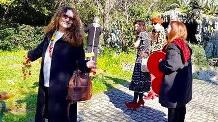 Το enikos.gr στο backstage της φωτογράφησης «Μελάχρας» που ετοιμάζει η Φιλιππίδου