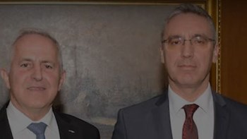 Συνάντηση Αποστολάκη με τον Τούρκο πρέσβη στην Αθήνα