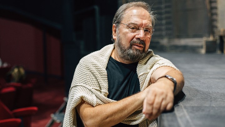 Bomb: η ζωή του Ωνάση στο «Παλλάς» σε σκηνοθεσία Φασουλή