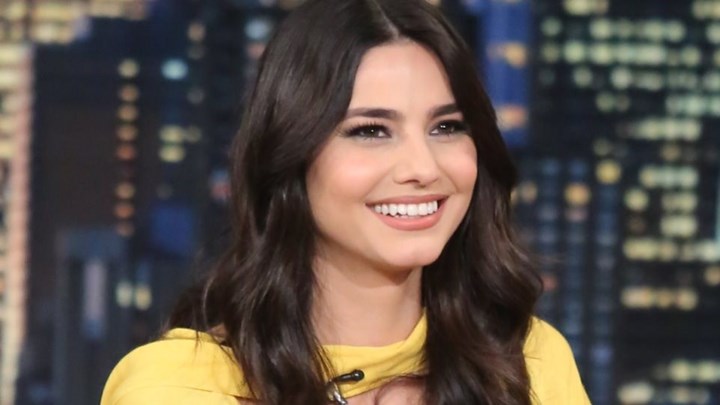 Αγνώριστη η Ηλιάνα Παπαγεωργίου – ΦΩΤΟ