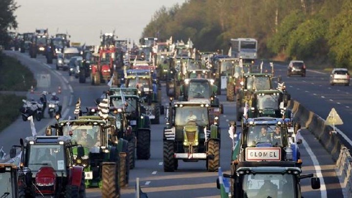 Πανελλαδική Επιτροπή Μπλόκων: Η κυβέρνηση δεν δέχθηκε να ικανοποιήσει ούτε ένα από τα δικαία αιτήματα των αγροτών