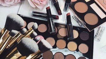 “Καπέλο” στα καλλυντικά φέρνει το νέο νομοσχέδιο του υπουργείου Υγείας