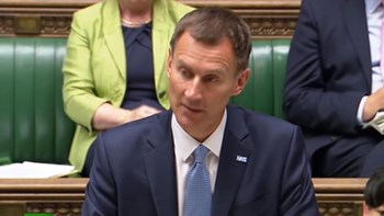 Συγχαρητήρια σε Αθήνα και Σκόπια από τον Βρετανό υπουργό Εξωτερικών