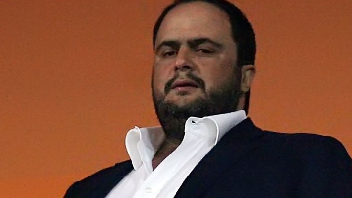 Στα αποδυτήρια για συγχαρητήρια ο Βαγγέλης Μαρινάκης