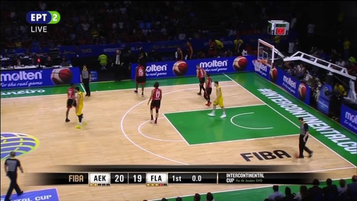 ΑΕΚ – Φλαμένγκο 20-19 (10′)