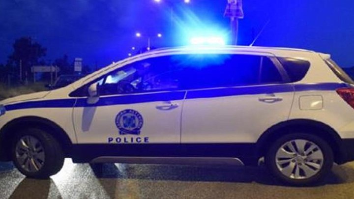 Ασύλληπτη διάρρηξη σε καφενείο στην Κρήτη: Πήραν από ψυγεία και φλιτζάνια μέχρι και τις… βάσεις των κλιματιστικών