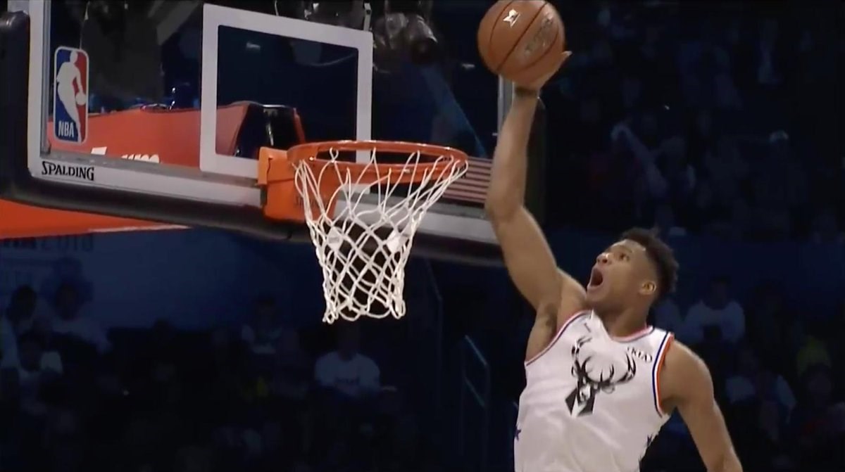 Team Giannis – Team Lebron 131-132 (36′)