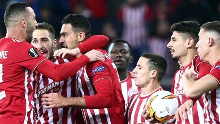 Το μήνυμα του Ολυμπιακού για την κίνηση του Γκιγιέρμε να δείξει το σήμα στον Μπακασέτα – ΒΙΝΤΕΟ