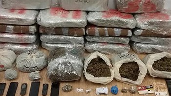 Στα χέρια της Αστυνομίας συμμορία που διακινούσε ναρκωτικά – ΦΩΤΟ