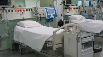 Στην εντατική ο 11χρονος που έπεσε αναίσθητος σε πεζοδρόμιο στο Ναύπλιο