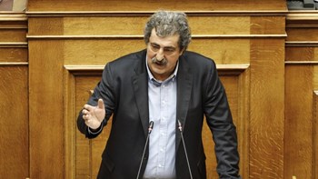 “Αυγή” κατά Πολάκη: Το θέμα Παύλο είναι..