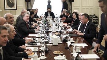 «Πάγο» στη διαχείριση εθνικών θεμάτων ζήτησε η αντιπολίτευση – Κατρούγκαλος: Δεν είμαστε υπηρεσιακή Κυβέρνηση