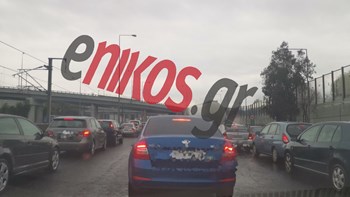 Τροχαίο στην Αττική Οδό – Μεγάλο μποτιλιάρισμα – ΤΩΡΑ – ΦΩΤΟ αναγνώστη