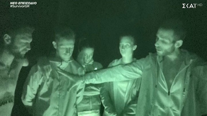 Survivor: Άνω-κάτω η ελληνική ομάδα – Τα… «γαλλικά» του Τόνυ και ο καβγάς με τη Δήμητρα – ΒΙΝΤΕΟ