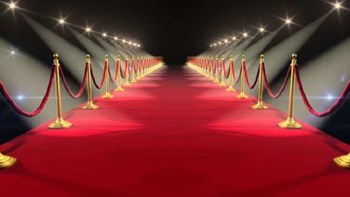 Γιατί τη βραδιά των Όσκαρ οι σταρ κάνουν δύο διαφορετικές εμφανίσεις