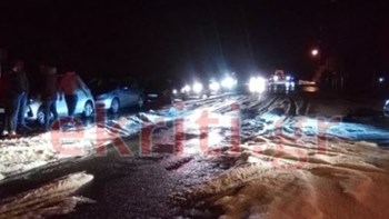 Εικόνες από την ουρά χιλιομέτρων στον ΒΟΑΚ – Εγκλωβισμένοι οι οδηγοί λόγω της κακοκαιρίας