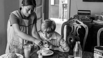 Δεύτερο βραβείο για τον Κουαρόν – Το Όσκαρ Ξενόγλωσσης Ταινίας στη «Ρόμα»