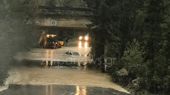 Μεγάλες καταστροφές στα Χανιά από την κακοκαιρία – Κατέρρευσε γέφυρα, εκκενώθηκαν σπίτια – ΦΩΤΟ – ΒΙΝΤΕΟ