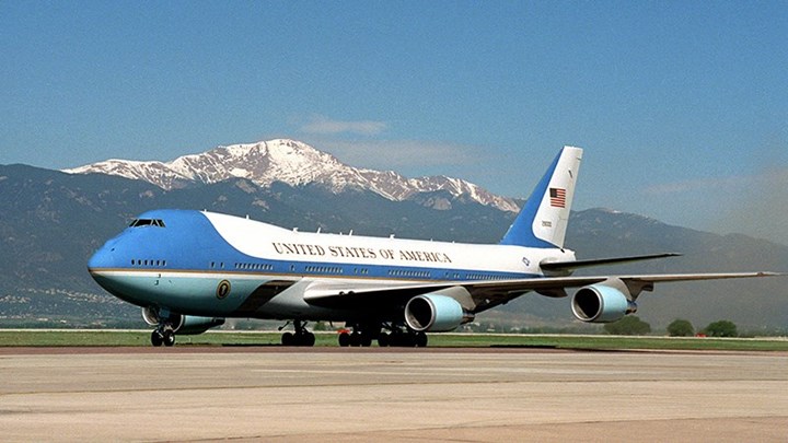 Δεν θα προσγειωθεί στην Σούδα το Air Force One για ανεφοδιασμό, λόγω «Ωκεανίδας»