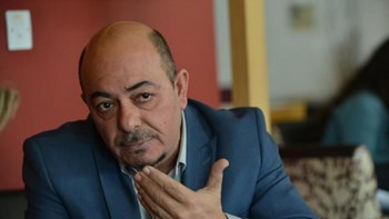 Ένας Τουρκοκύπριος στο ευρωψηφοδέλτιο του ΑΚΕΛ – Ποιος είναι ο Νιαζί Κιζίλγιουρεκ