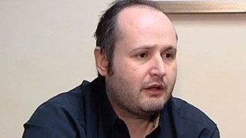 Συγκλονίζει ο καρκινοπαθής που κατήγγειλε τον γιατρό για ”φακελάκι”: Αυτός ο άνθρωπος έπαιζε με την υγεία μου- Εύχομαι να μην το περάσει ούτε ο εχθρός μου