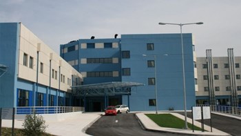 Θρίλερ στον υπαίθριο χώρο του νοσοκομείου Κατερίνης – Εντοπίστηκε πτώμα