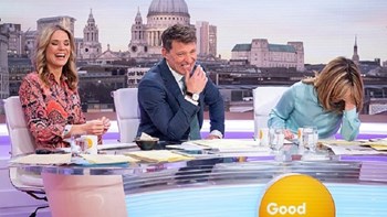 Επική γκάφα παρουσιάστριας on air – Ξεκαρδίστηκαν οι συνάδελφοί της – ΒΙΝΤΕΟ