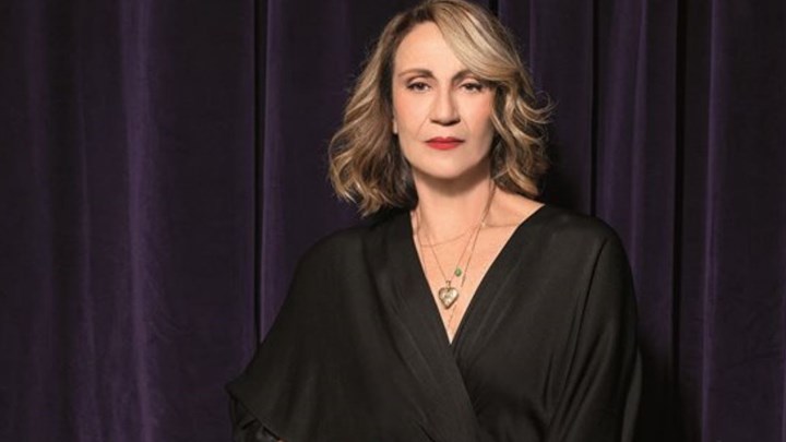 Ο Παπαγεωργίου ανεβάζει το «Ξαφνικά πέρσι το καλοκαίρι» με την Μπαζάκα