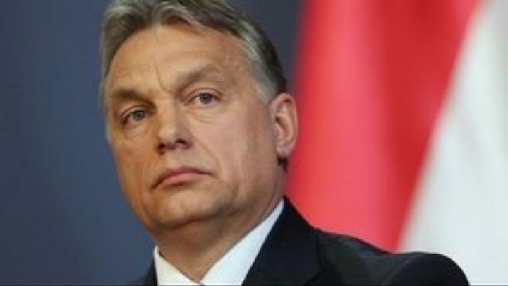 Όρμπαν: «Αποτέλεσμα συμβιβασμού» η αναστολή συμμετοχής του Fidesz στο ΕΛΚ