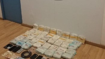 Εξάρθρωση σπείρας που διακινούσε μεγάλες ποσότητες ηρωίνης στην Αττική – ΦΩΤΟ