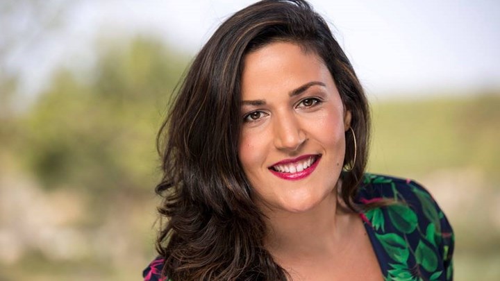 Έκανε πρόταση γάμου σε πάμπλουτο Σουδάραβα πρίγκιπα και έγινε viral – ΒΙΝΤΕΟ