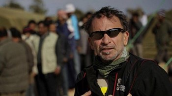 Ένωση Ανταποκριτών Ξένου Τύπου: Θερμά συλλυπητήρια στην οικογένεια, τους οικείους και τους συναδέλφους του Γιάννη Μπεχράκη