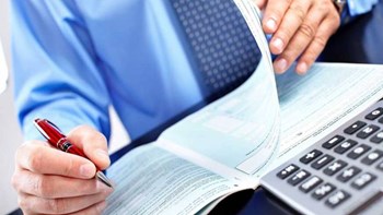 ΣΕΒ: 5,1 εκατ. φορολογούμενοι δεν πλήρωσαν καθόλου φόρο εισοδήματος