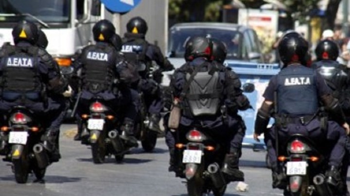 Επίθεση Γ.Γ. Ειδικών Φρουρών σε Τόσκα: Μας έκανε «ταξιτζήδες» του Ρουβίκωνα