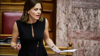 Αχτσιόγλου: Αρχές Απριλίου θα ανοίξει η πλατφόρμα για τη ρύθμιση χρεών στα Ταμεία