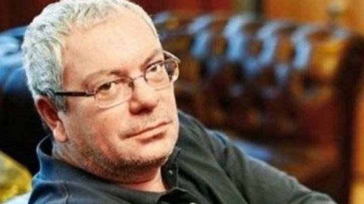 Δύσκολες ώρες για τον Σταμάτη Μαλέλη – Πέθανε ο πατέρας του