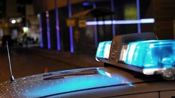 Συνελήφθη και από τα νεύρα της… δάγκωσε τον αστυνομικό