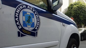 Στα χέρια της αστυνομίας συμμορία που “χτυπούσε” αυτοκίνητα στο Ηράκλειο