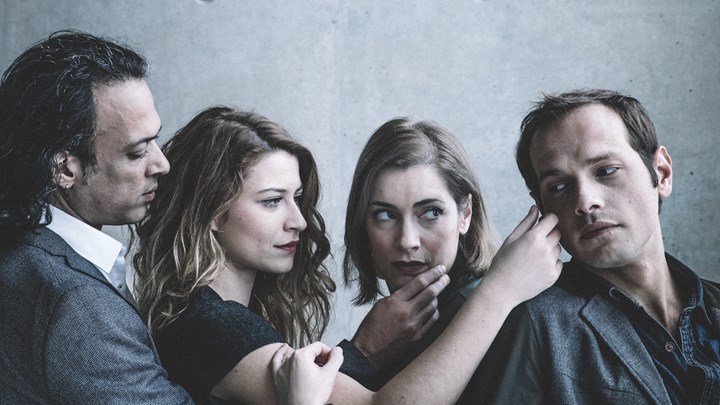 Σκληρό και τολμηρό το «Τόσο κοντά» του ΚΘΒΕ