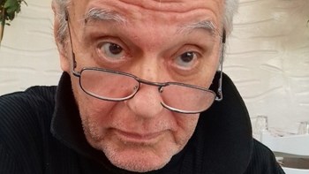 Πέθανε ο ποιητής και πεζογράφος Μιχαήλ Μήτρας