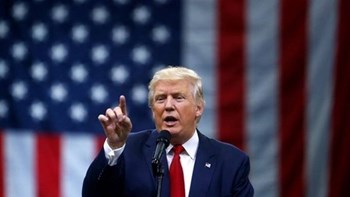 O Τραμπ επέτρεψε στη CIA να αποκρύπτει τα θύματα μεταξύ των αμάχων στα πλήγματα των UAVs